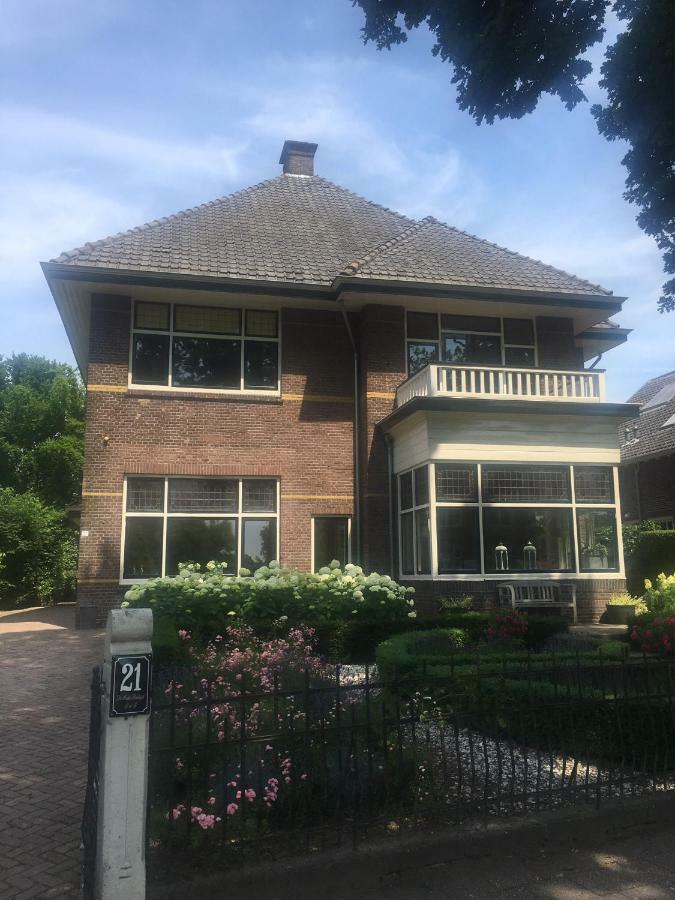 'T Heerenhuys Acomodação com café da manhã Wageningen Exterior foto